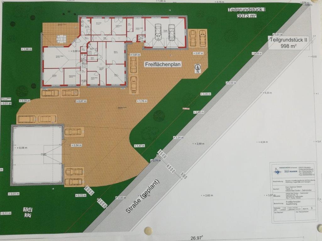 Grundriss: Planung vom Büro, Wohnung und Halle